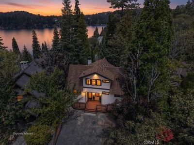 359 John Muir Rd