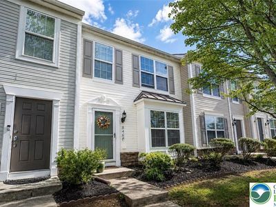 8460 Cromwell Ct