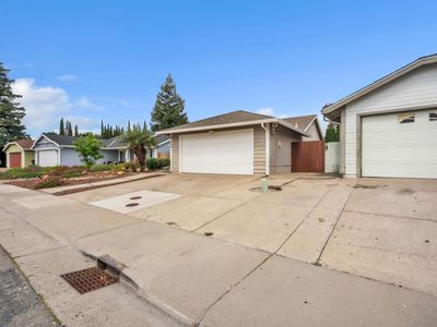 8173 Visalia Way