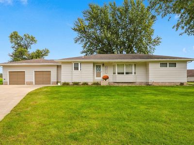 201 Rainbow Dr