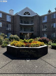 15420 NE Knott St UNIT 10