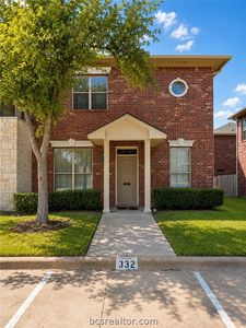 332 Forest Dr