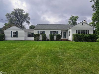 1300 W Adams St