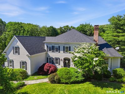 30 Carriage Drive