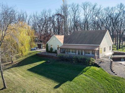 9049 County Line Road