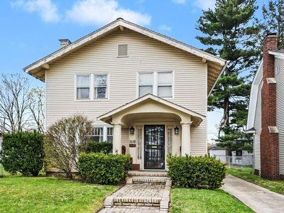 1112 Blaine Ave