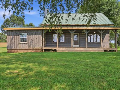Property at 2590 Peacock Rd, Paris, KY