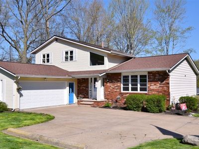 9509 Catalpa Cir