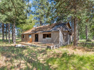 18 Lakeside Rd