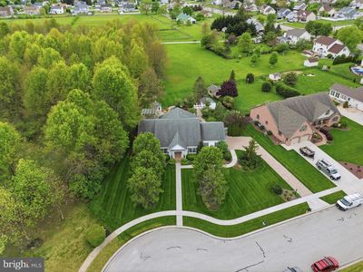33 Warm Breeze Ct