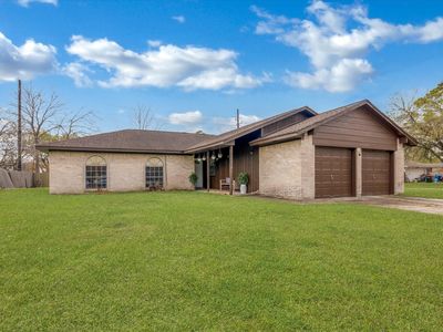 10014 Bayou Woods Dr