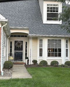 2637 Woodruff Ct #77