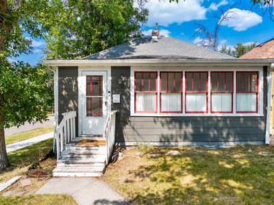 701 6th Ave N