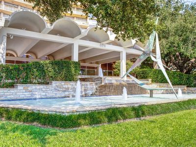 6211 W Northwest Hwy APT 505