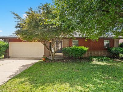 2118 S Butterfly Avenue