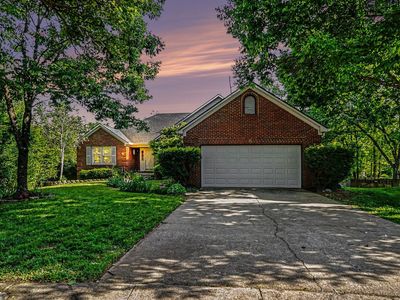 1001 Crimson Creek Dr