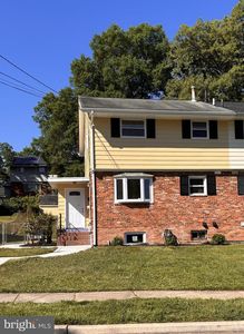 814 Booker Pl
