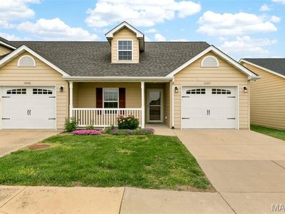 1007 Hawk Ridge Dr