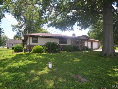319 Old Floraville Rd