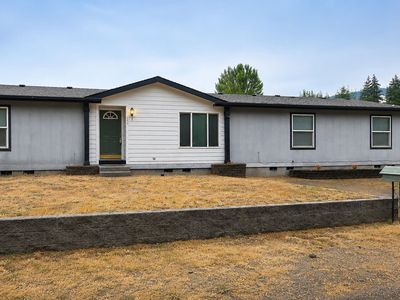 242 Dillingham Loop