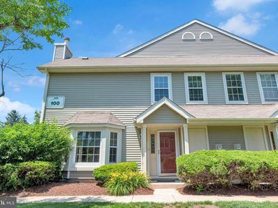 104 Pertwood Ct #104