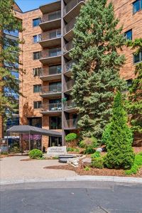 210 W Grant St APT 210