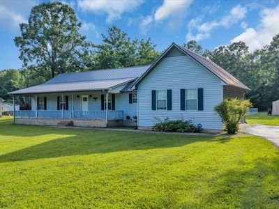 861 Circle Dr