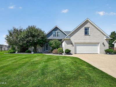 1609 Grand Bay Dr
