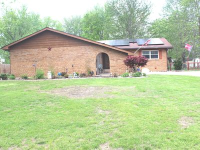 210 Circle Dr