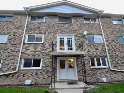 5848 W 76th Pl UNIT 202