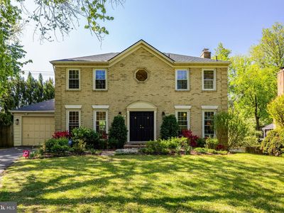 502 Woodland Ct NW