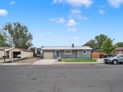 817 Bob Blvd