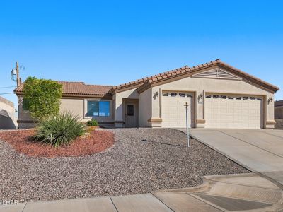 3061 Shoshone Dr