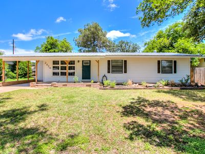 2626 Rice Ave