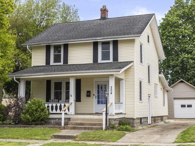 204 Neal Ave