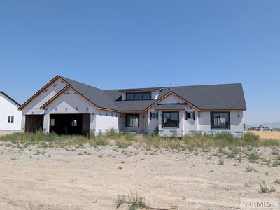671 Glacier Ave