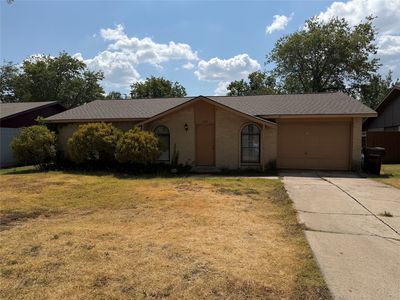 1816 Williamsburg Dr