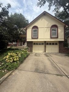 Property at 6819 Caenen Ave, Shawnee, KS
