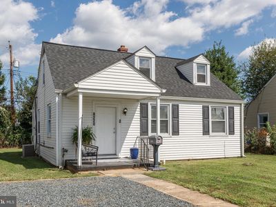 8220 Cornwall Rd