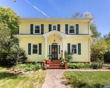 908 Woodrow Ave