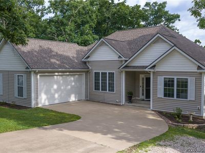135 Clover Point