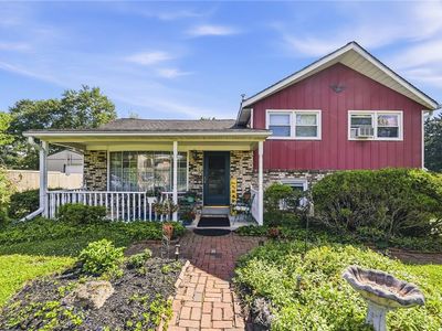 36 Schoolhouse Rd