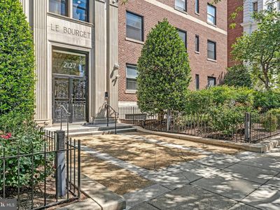 2127 California St NW APT 704