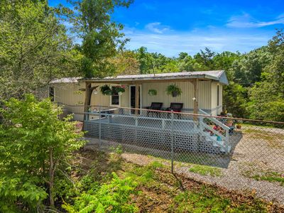 2019 Paradise Hills Rd