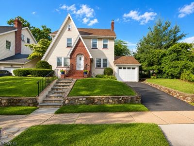 Property at 10 Alden Rd, Montclair, NJ