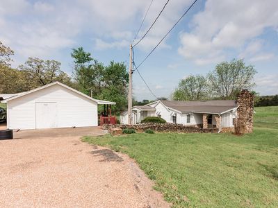 5423 S 226th Road
