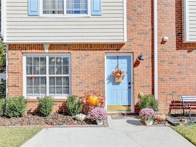 4170 Glen Iris Dr