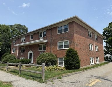 47 Alvarado Ave APT 3B