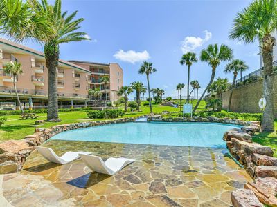 9520 Seawall Blvd APT 122
