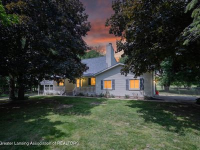 1515 E Haslett Rd